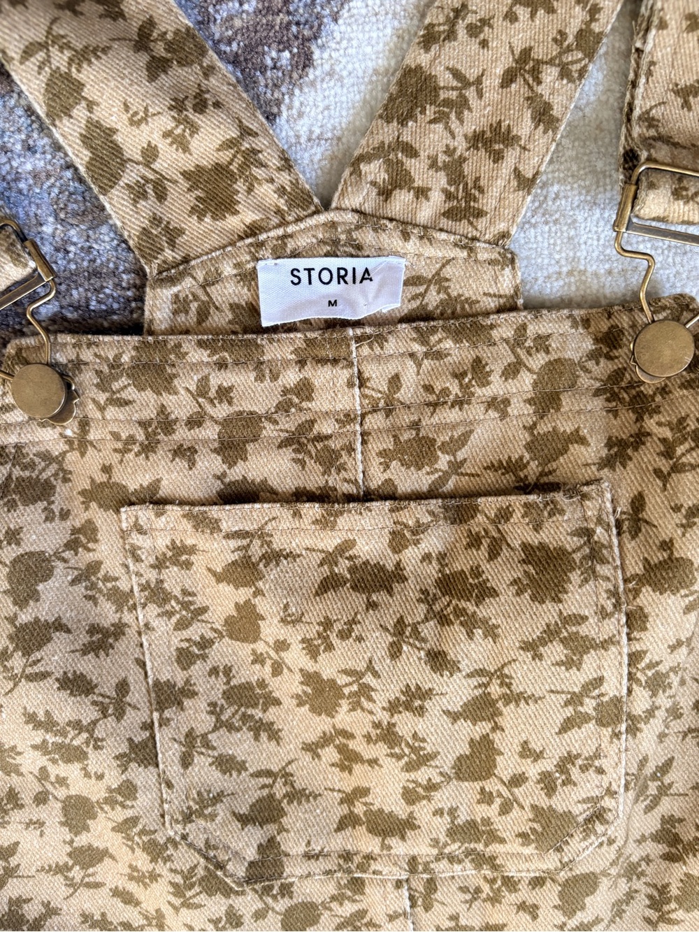 Storia Tan Floral Print Overalls (Fits like Small) - Picture 3 of 5